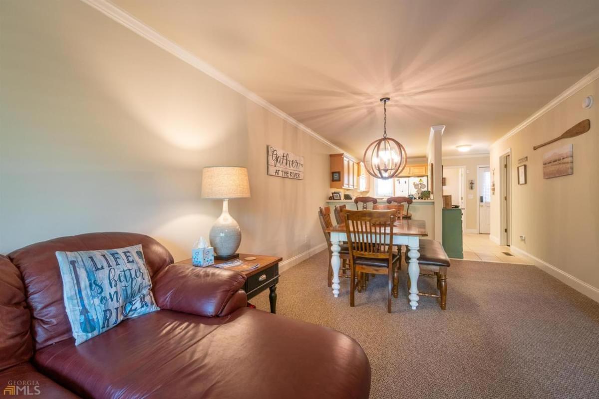 Riverfront Home Within Walking Distance Of Helen Luaran gambar